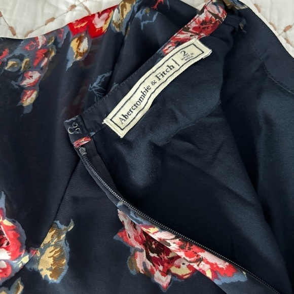 Abercrombie & Fitch floral romper - Picture 6 of 6